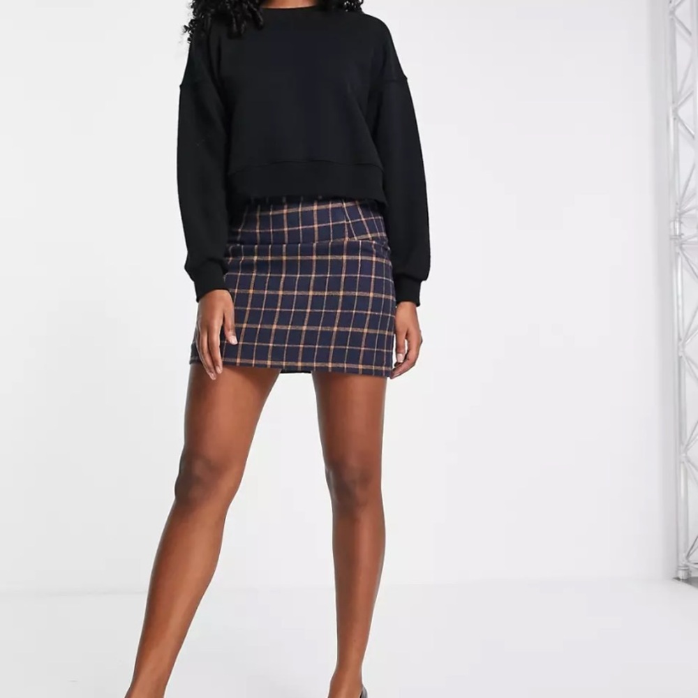 Plaid skirt